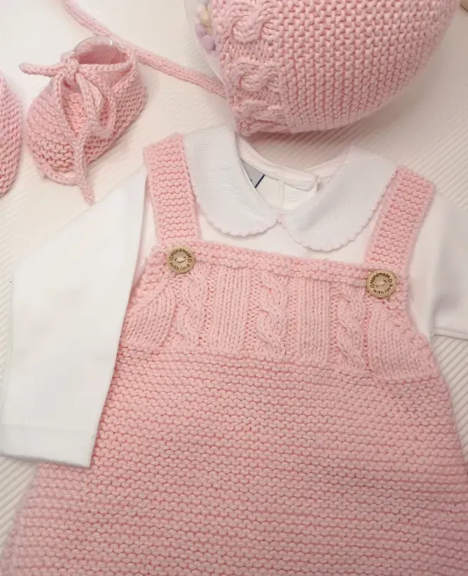 Prenda de crochet tejida a mano de Garoé Collection